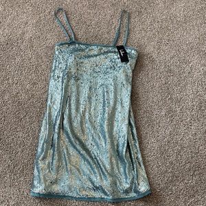 NEW WITH TAGS- Lulus green sequin dress - size small